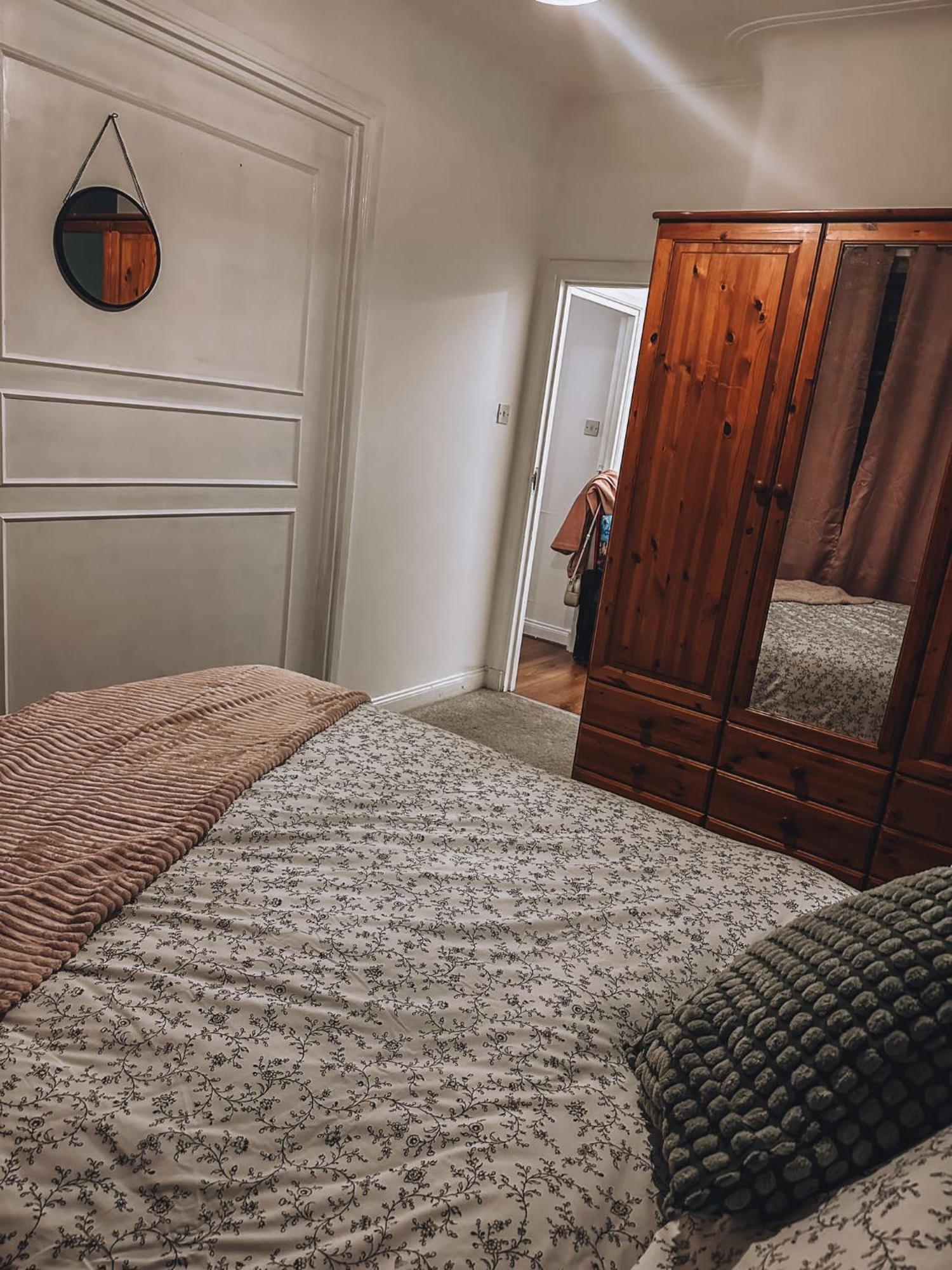 Cosy 2 Bedroom Apartment In Swiss Cottage. London Kültér fotó