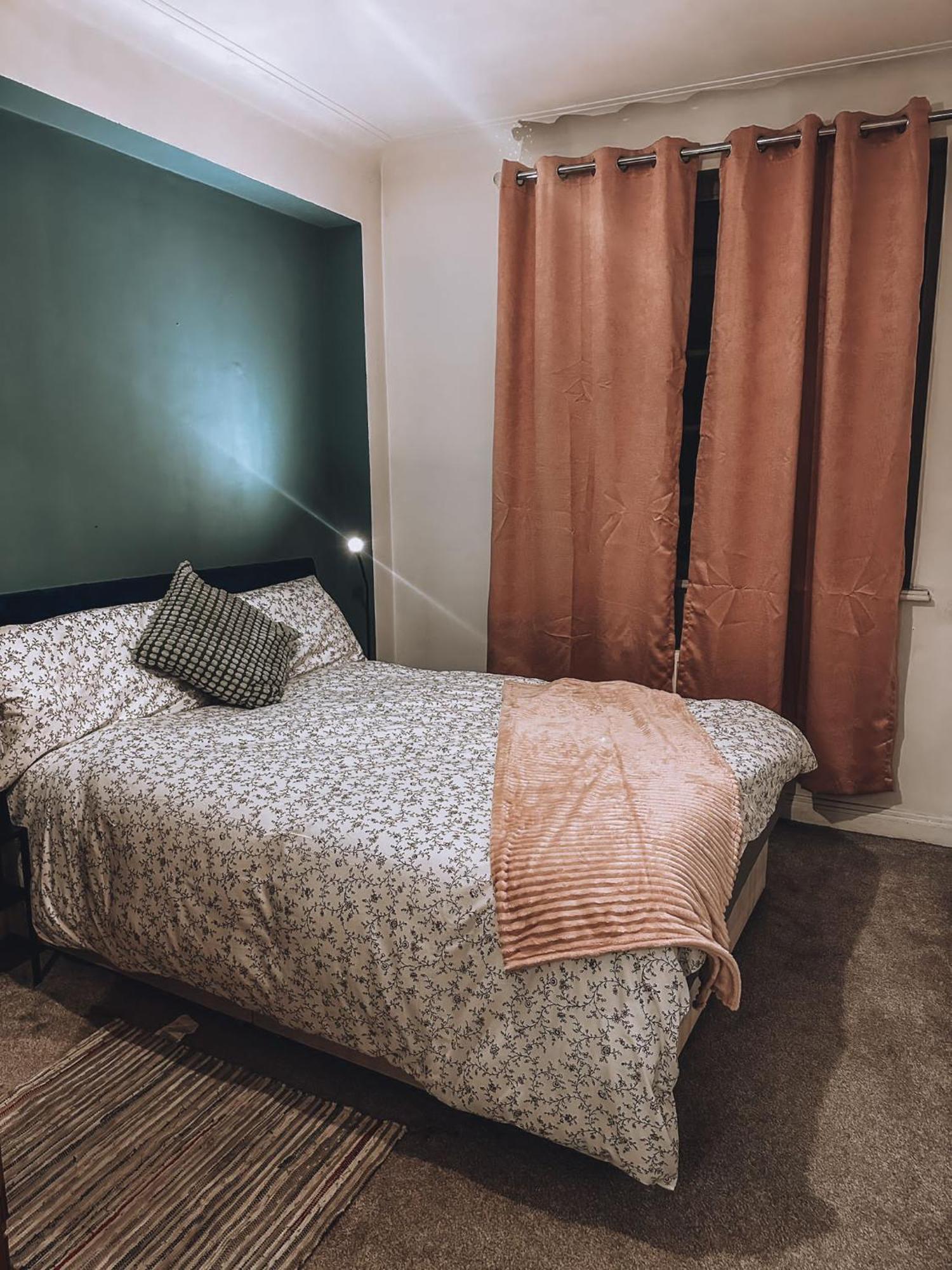 Cosy 2 Bedroom Apartment In Swiss Cottage. London Kültér fotó