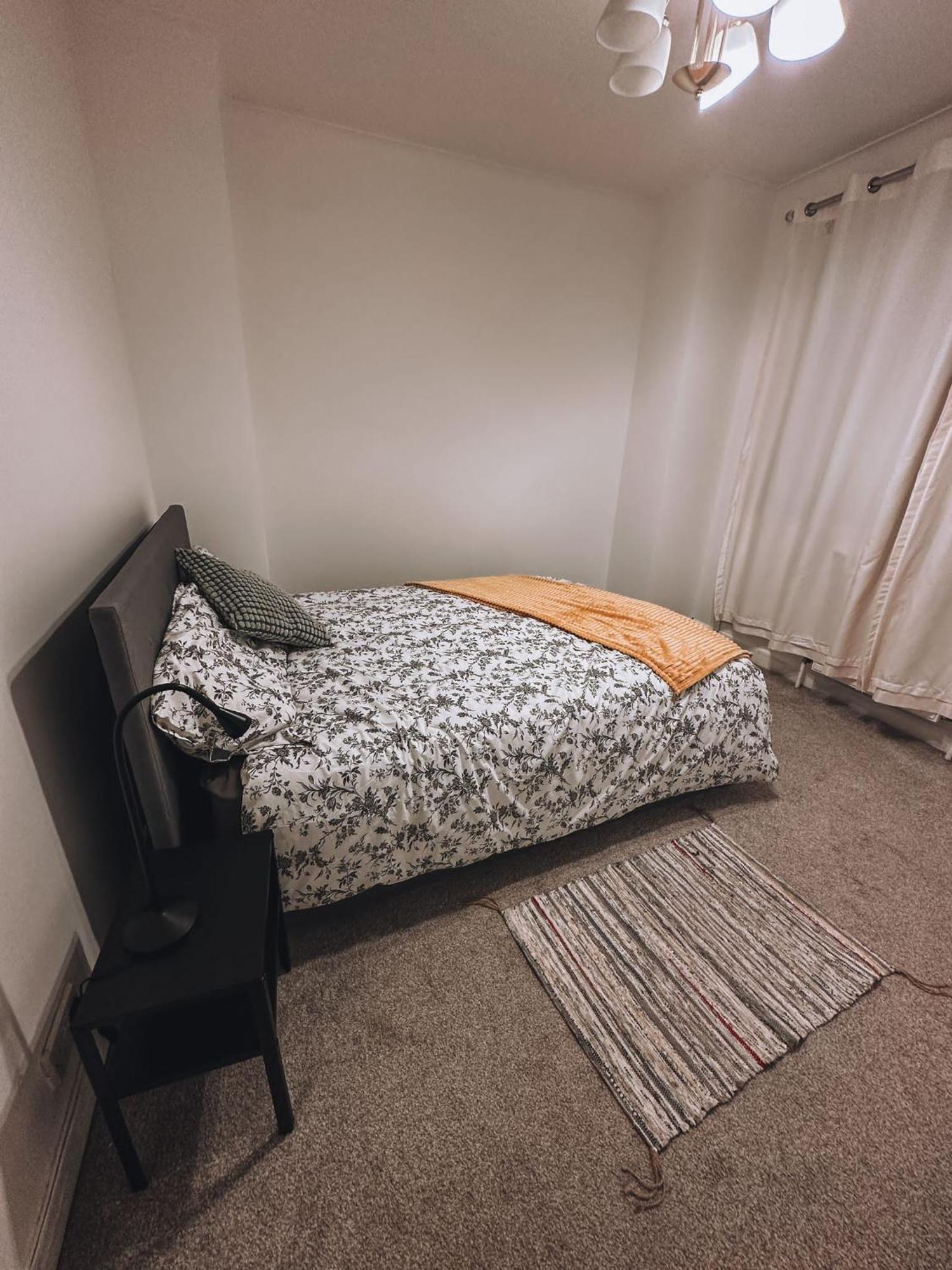 Cosy 2 Bedroom Apartment In Swiss Cottage. London Kültér fotó