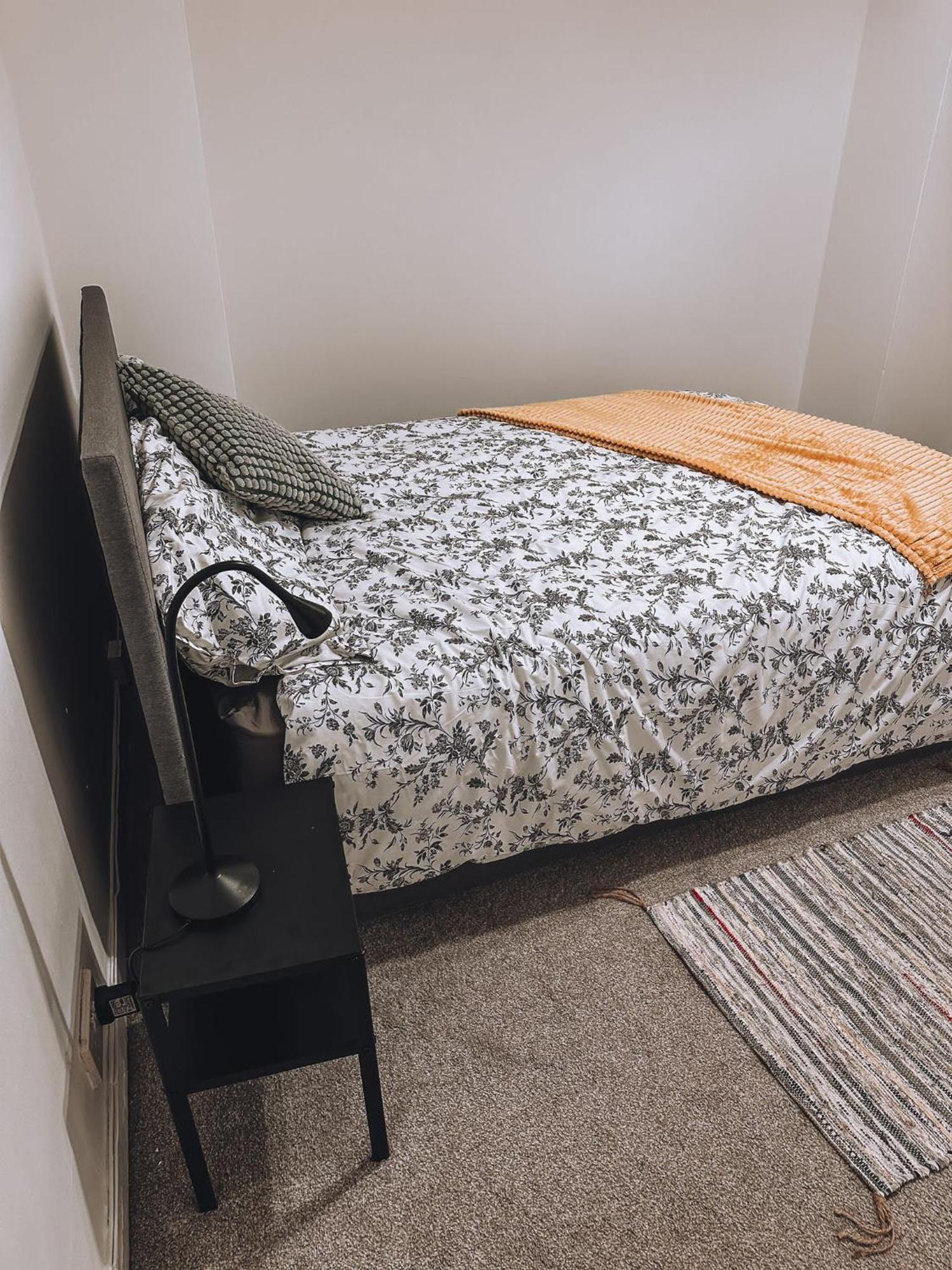 Cosy 2 Bedroom Apartment In Swiss Cottage. London Kültér fotó